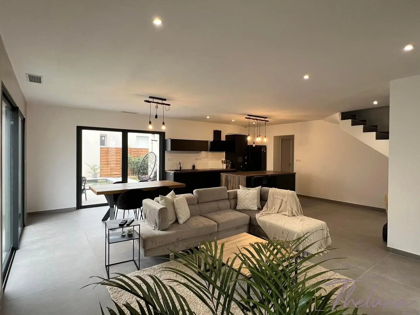Maison à vendre, 117m², Bellegarde