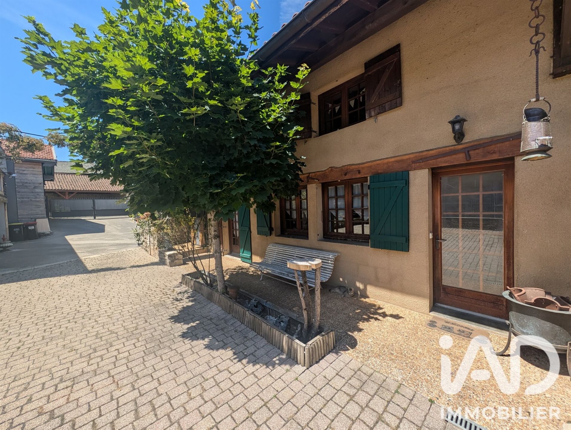 Maison à vendre, 121m², Izernore