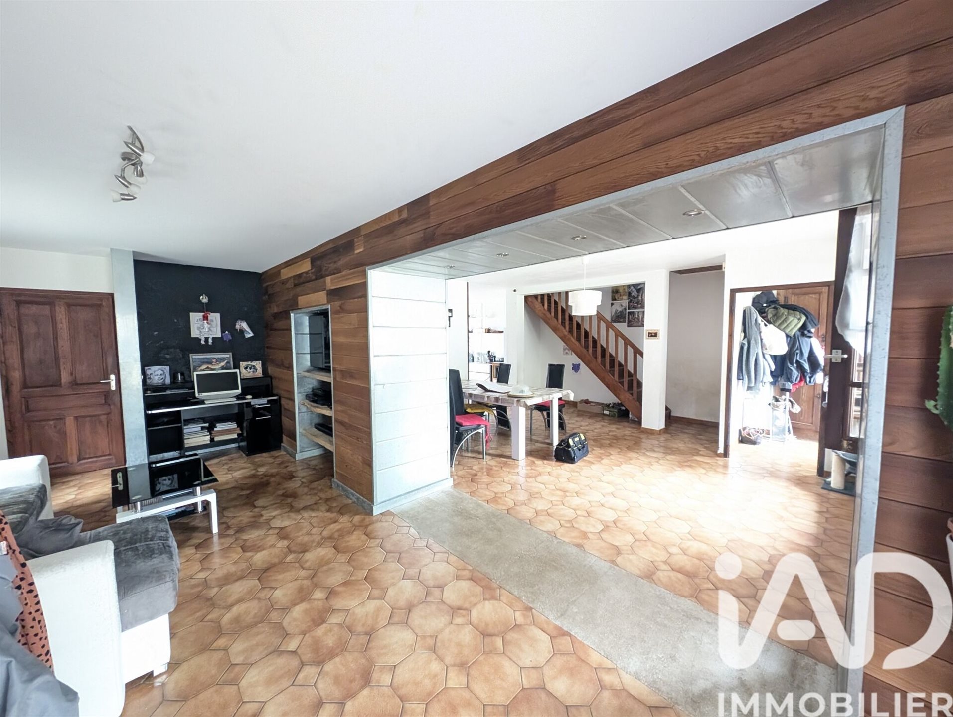 Maison à vendre, 121m², Izernore