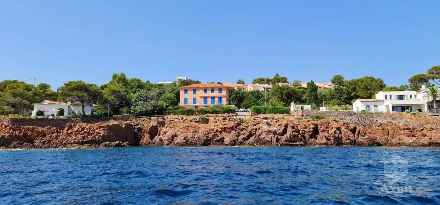 Appartement à vendre, 571m², Saint-Raphaël