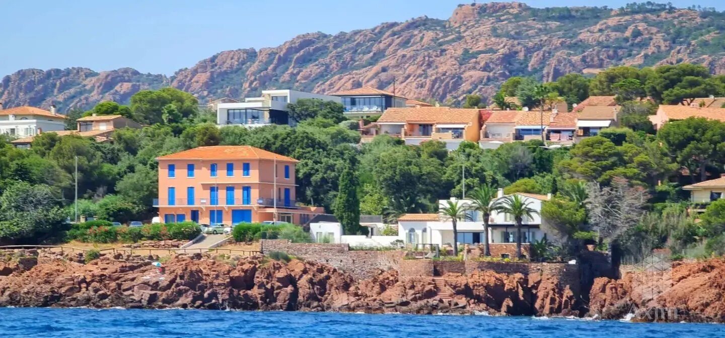 Appartement à vendre, 571m², Saint-Raphaël
