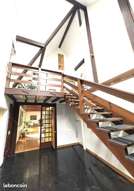 Maison à vendre, 265m², Grilly