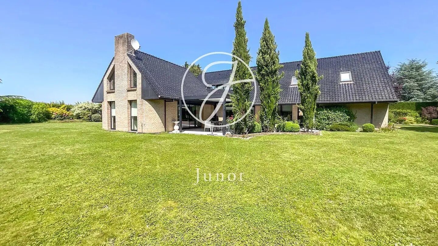 Maison à vendre, 544m², Brillon