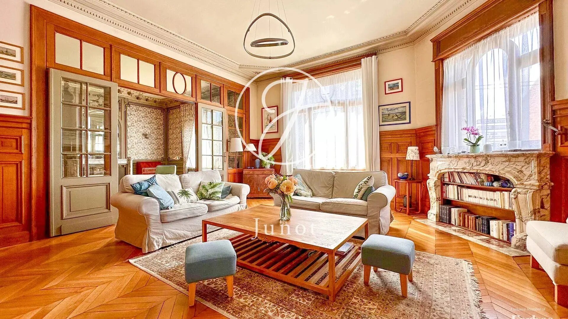 Maison à vendre, 435m², Deûlémont