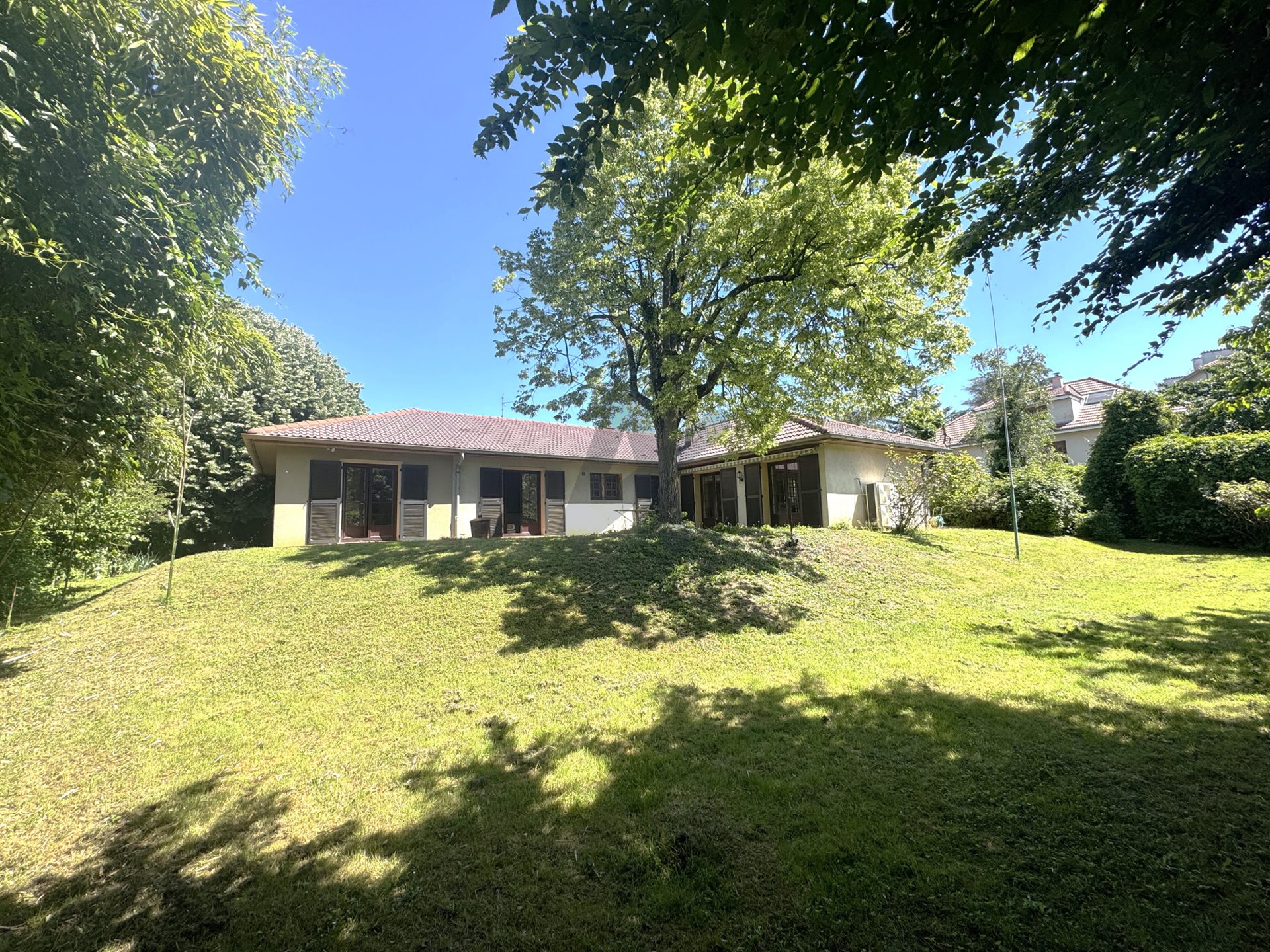 Maison à vendre, 154m², Champagne-au-Mont-d'Or