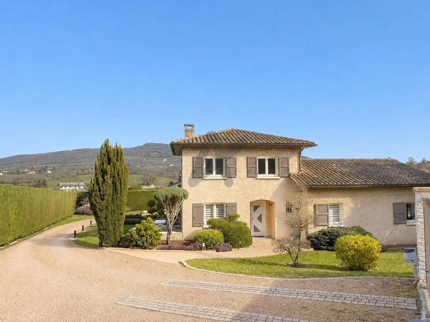 Maison à vendre, 180m², Lissieu