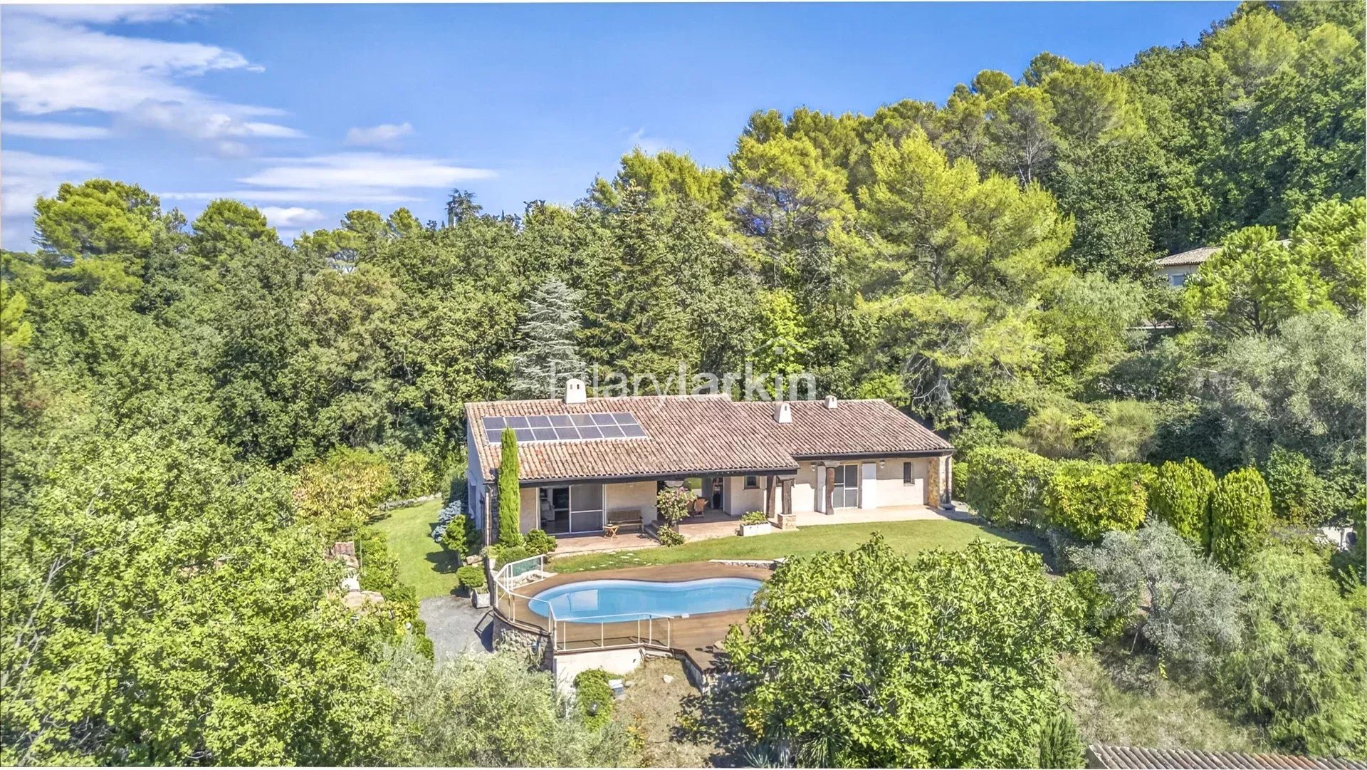 Maison à vendre, 223m², Valbonne