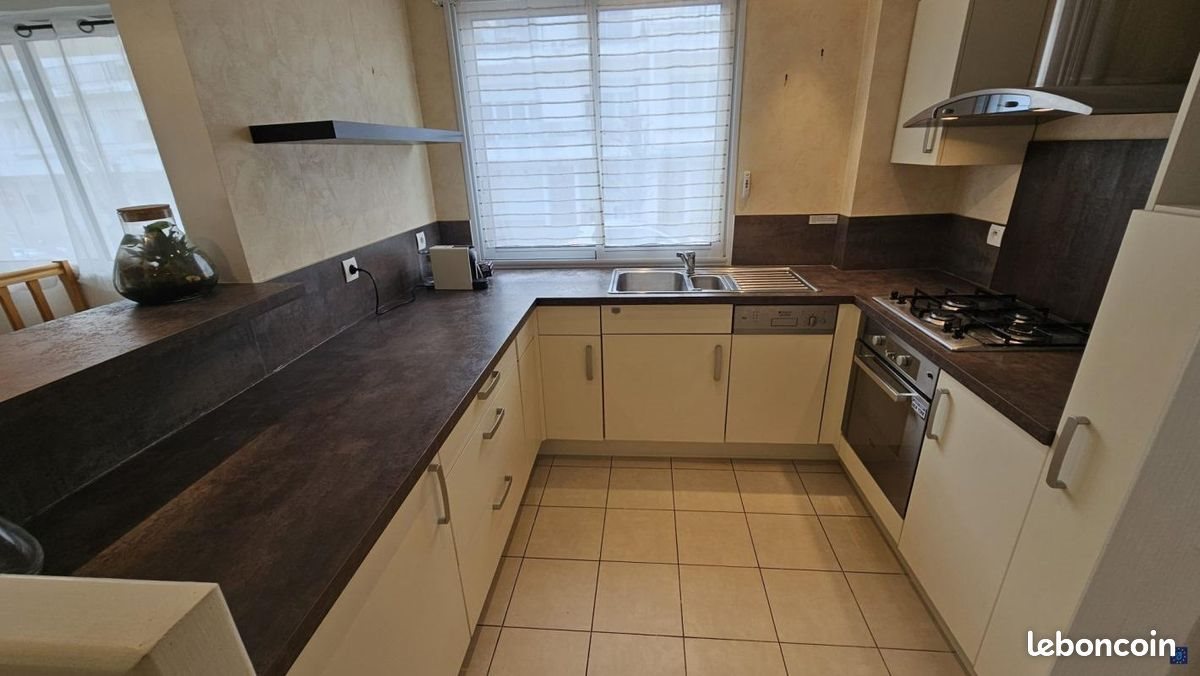 Appartement à vendre, 65m², Royan