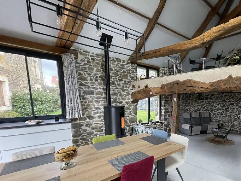 Maison à vendre, 240m², Clécy