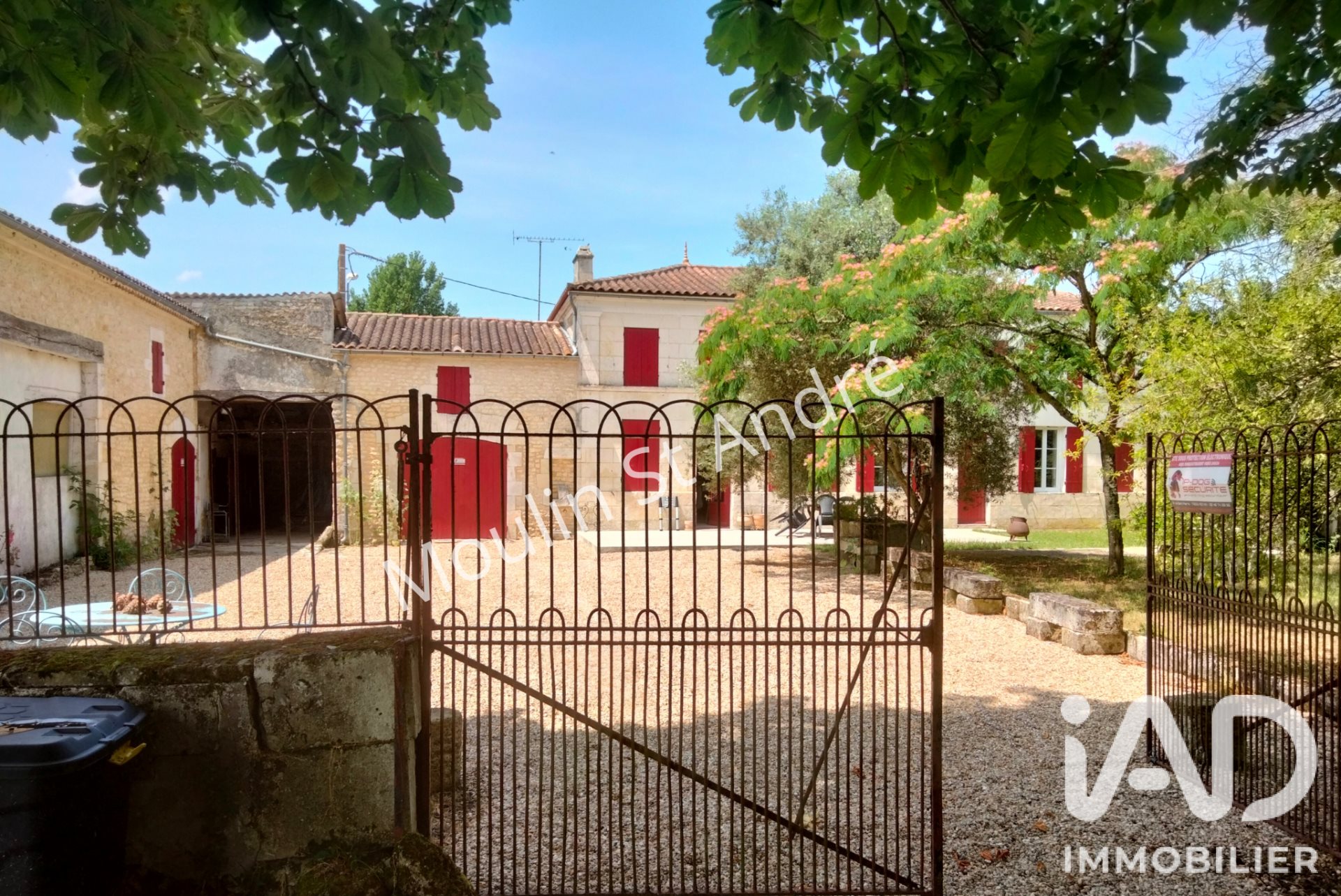 Maison à vendre, 197m², Saint-André-de-Lidon