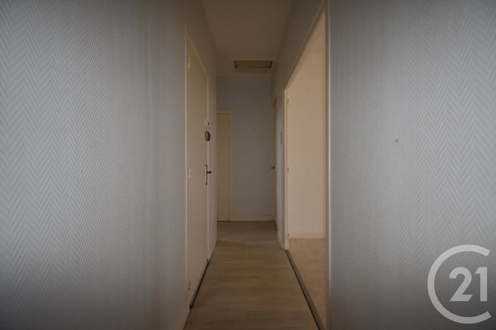 Appartement à louer, 65m², Saint-Yorre