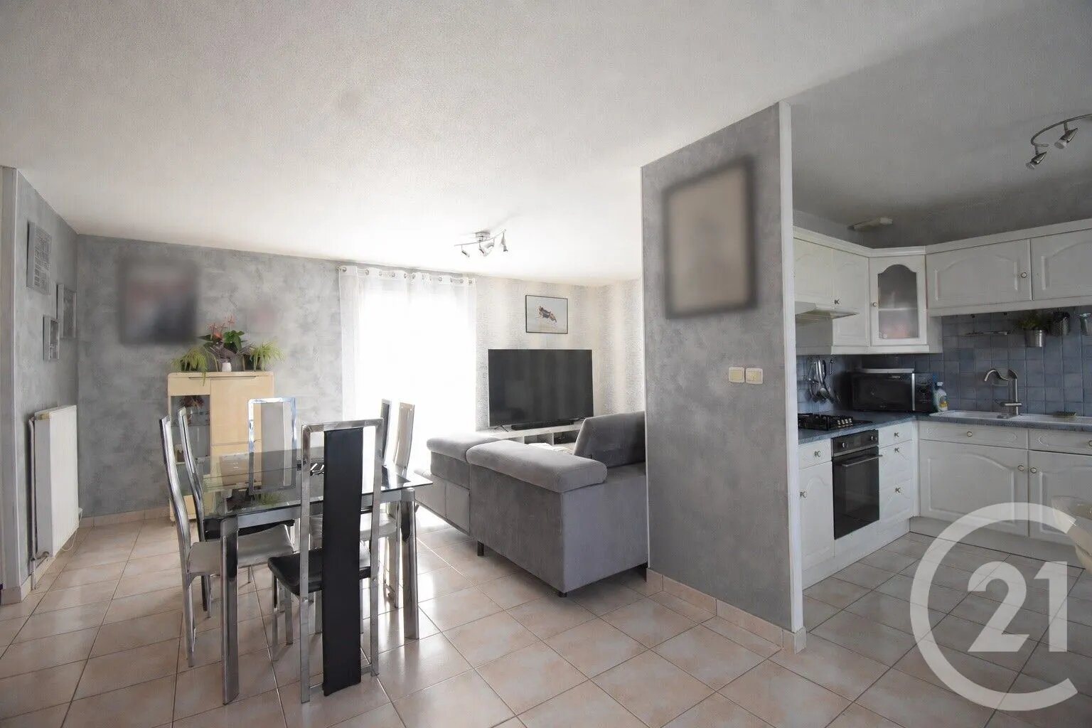 Maison à vendre, 104m², Creuzier-le-Vieux