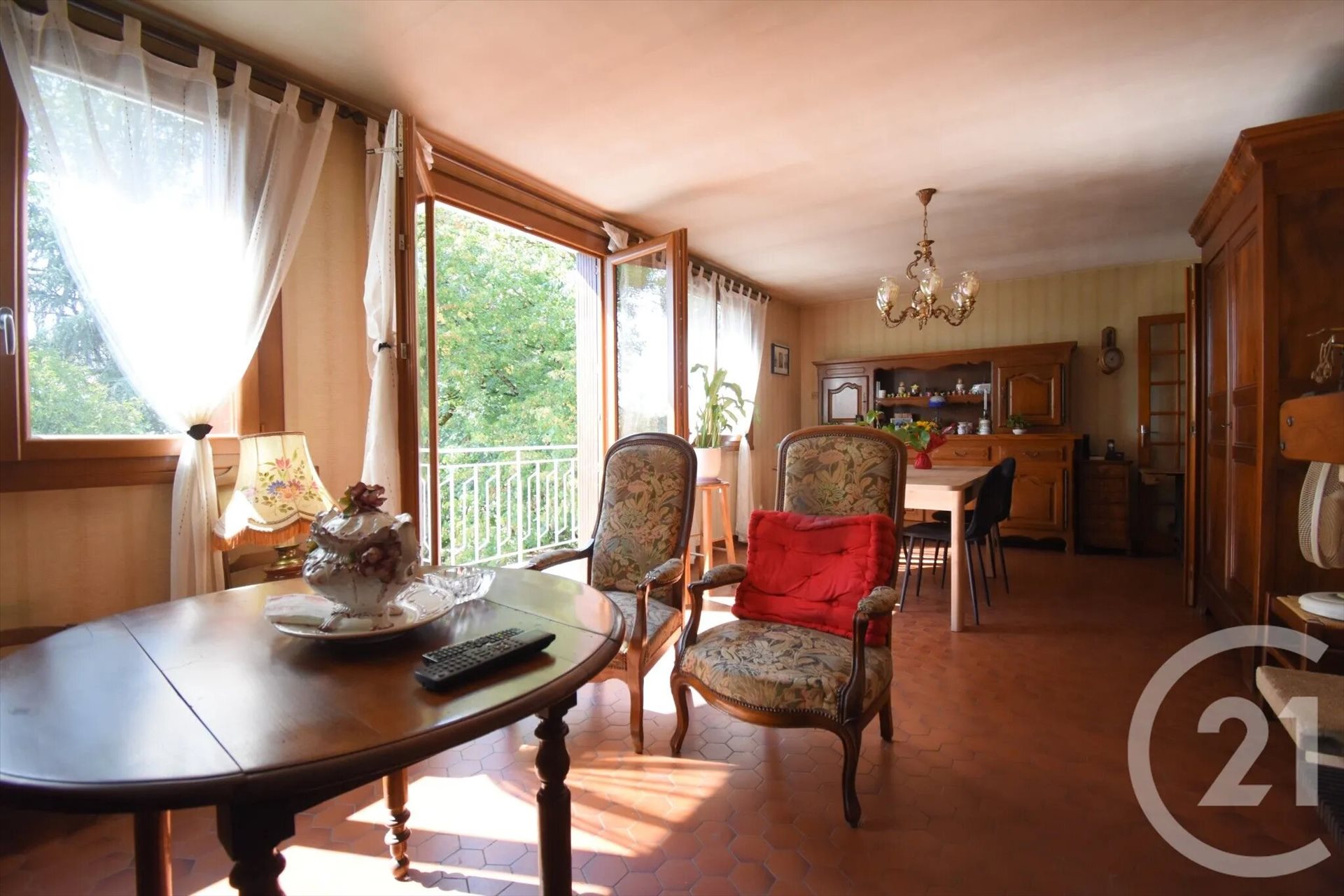 Maison à vendre, 110m², Creuzier-le-Vieux