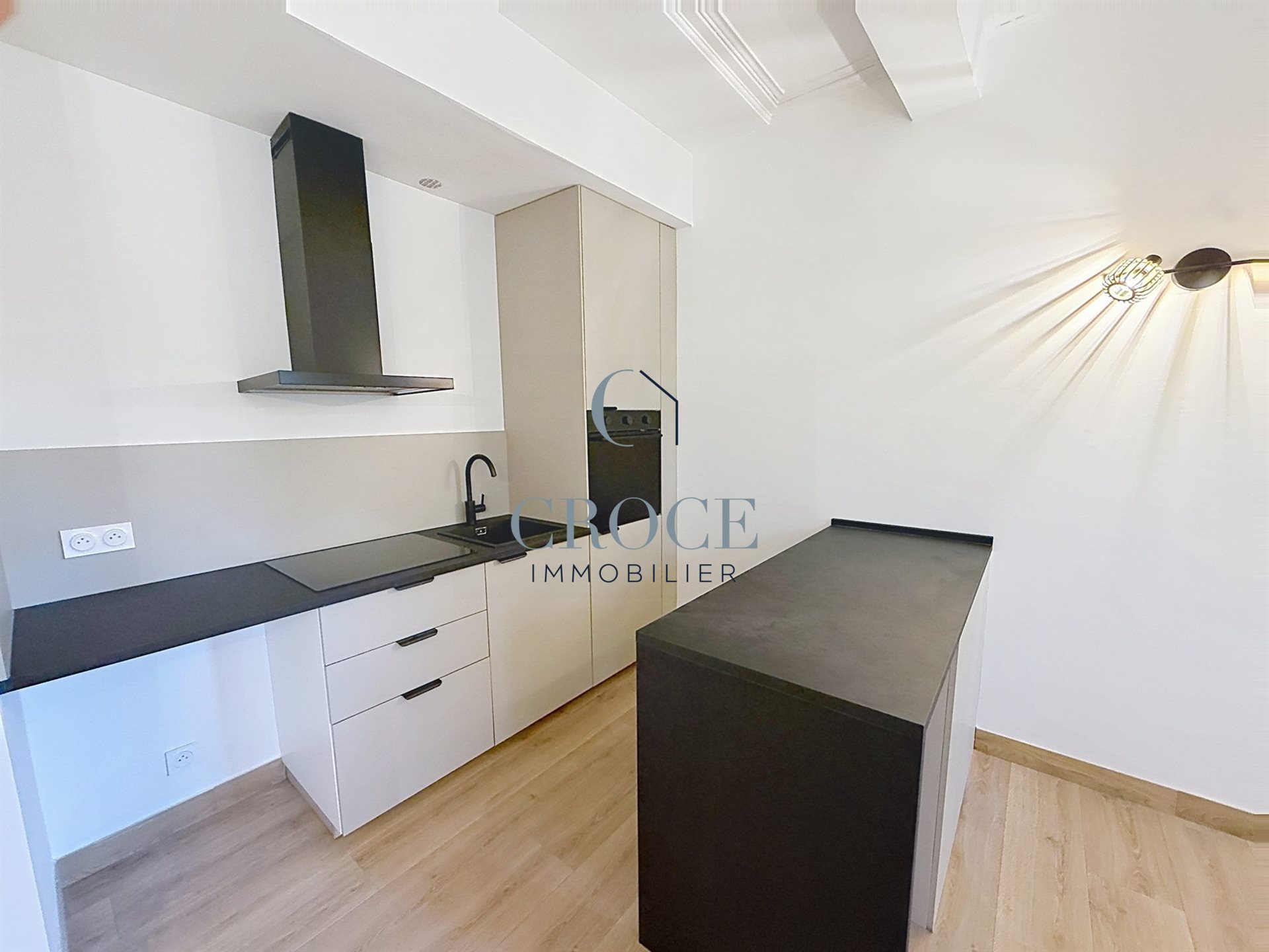 Appartement à vendre, 23m², Uzès