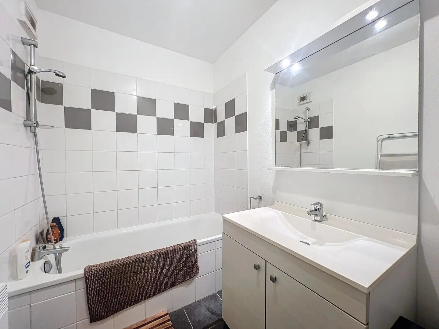 Appartement à vendre, 45m², Floirac