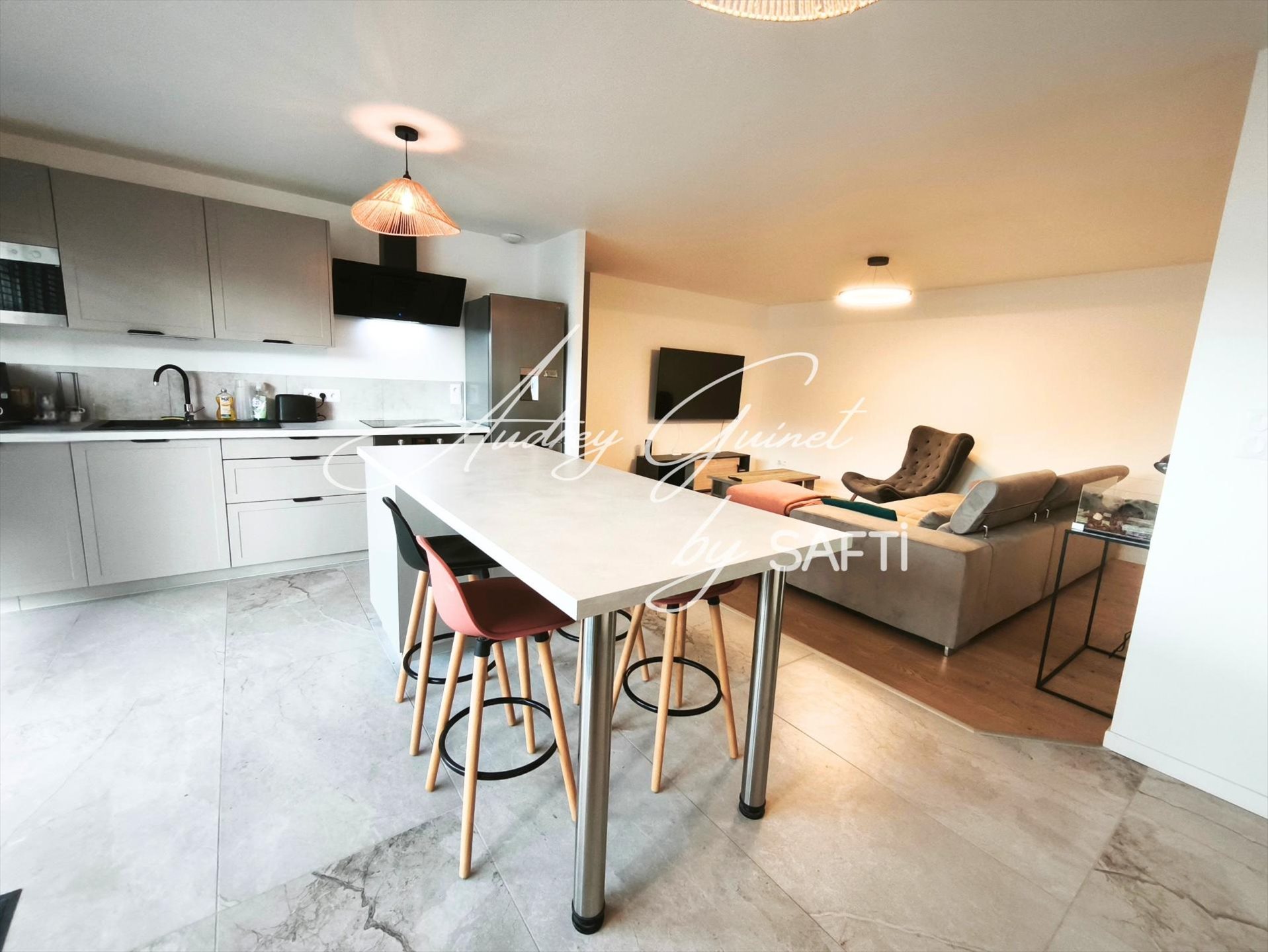 Maison à louer, 85m², Neuville-de-Poitou