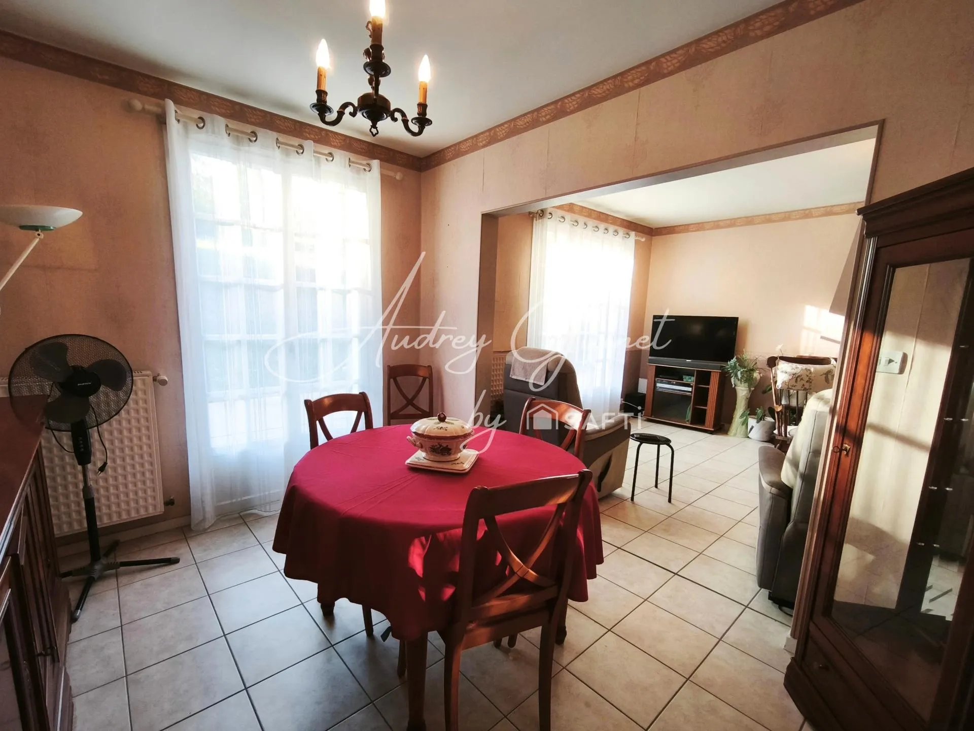 Maison à vendre, 117m², Montamisé