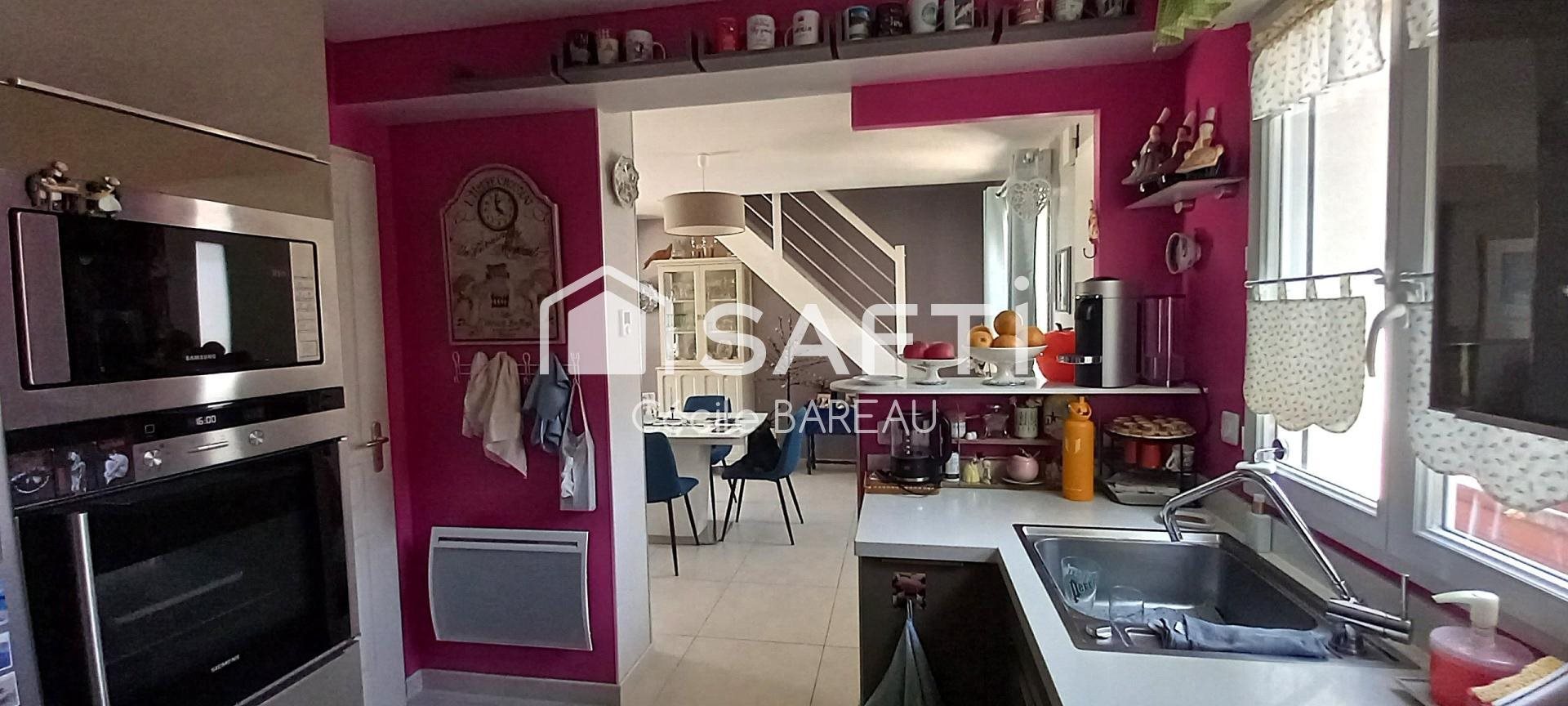 Maison à vendre, 93m², Lardy