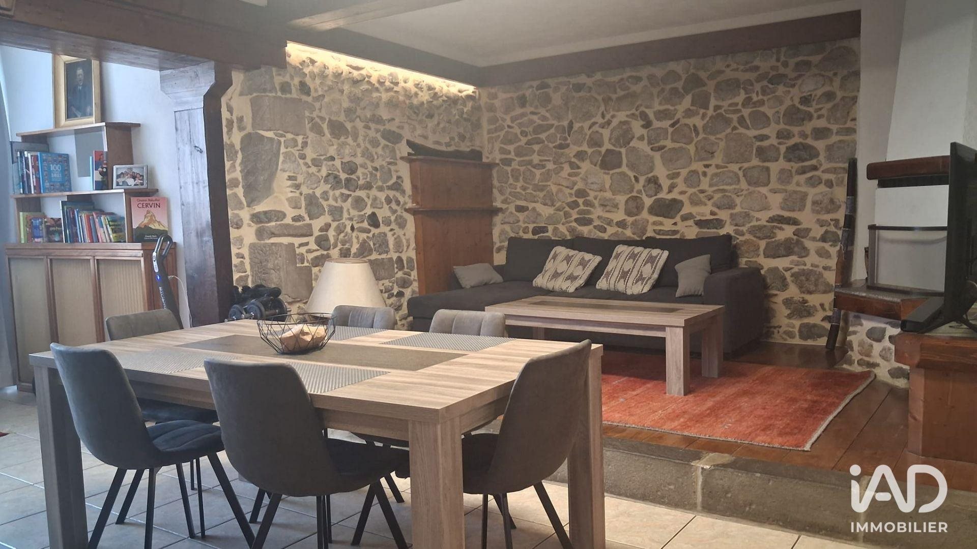 Appartement à vendre, 107m², La Roche-sur-Foron