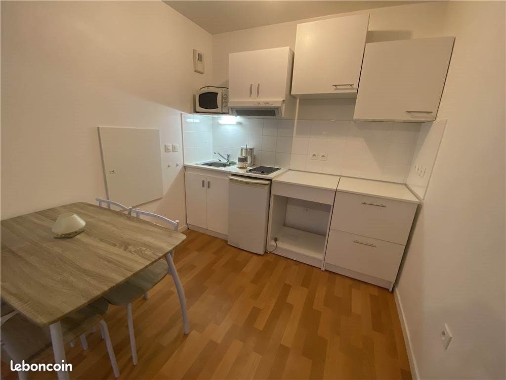 Appartement à louer, 27m², Poitiers