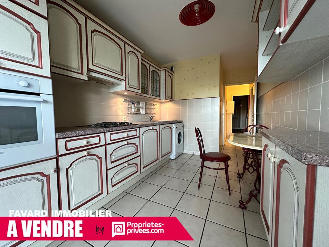 Appartement à vendre, 100m², Brive-la-Gaillarde