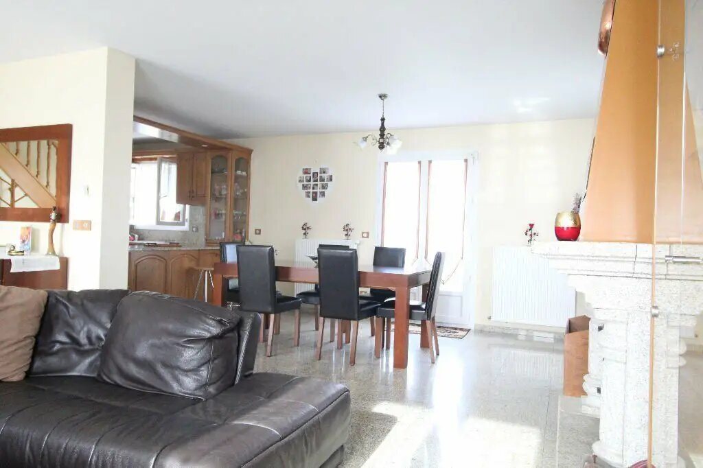 Maison à louer, 118m², Courcelles-sur-Seine