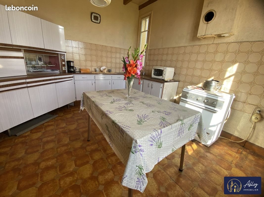 Maison à vendre, 103m², Lanobre