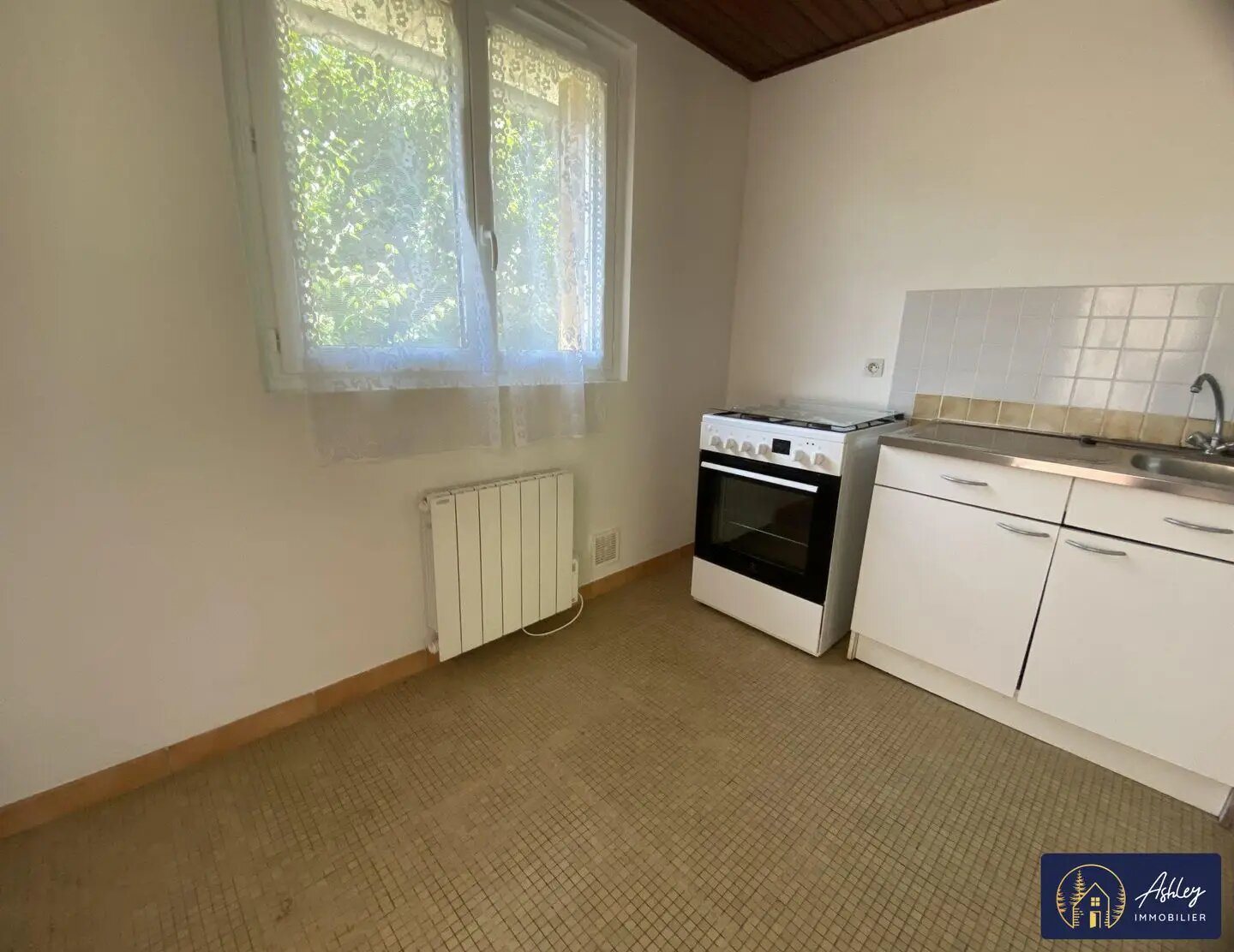 Maison à vendre, 43m², Ydes