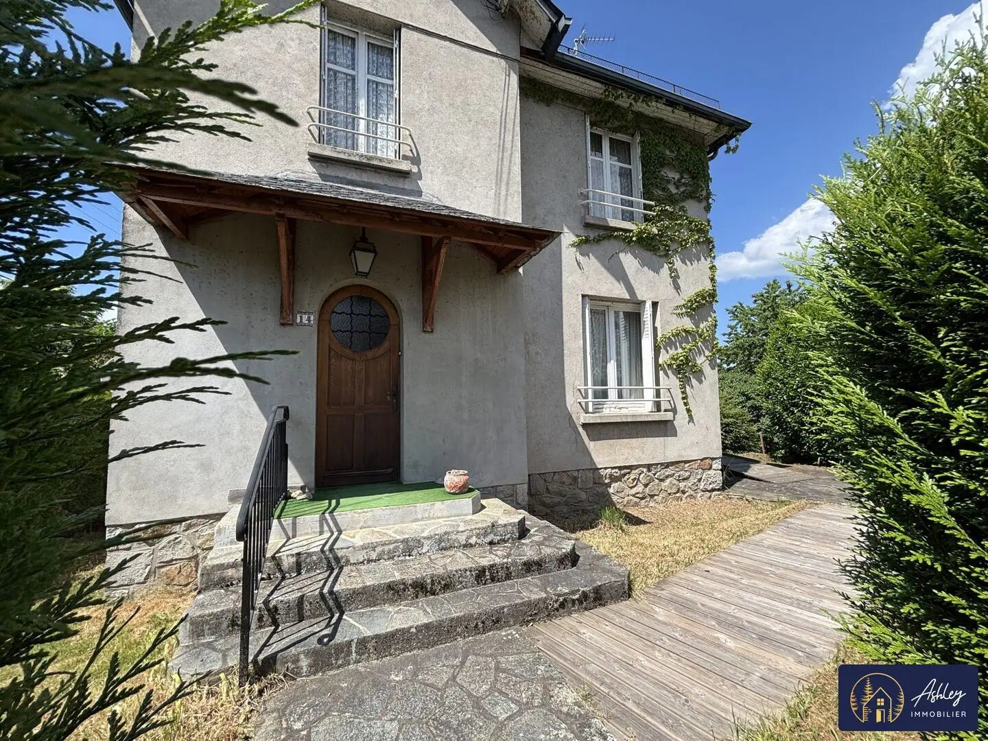 Maison à vendre, 197m², Riom-ès-Montagnes