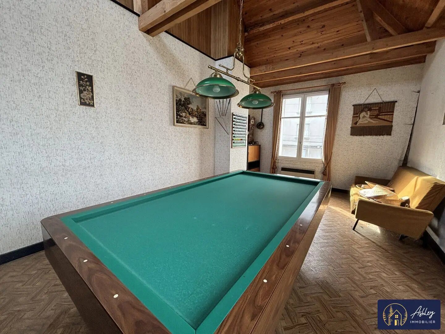 Maison à vendre, 197m², Riom-ès-Montagnes