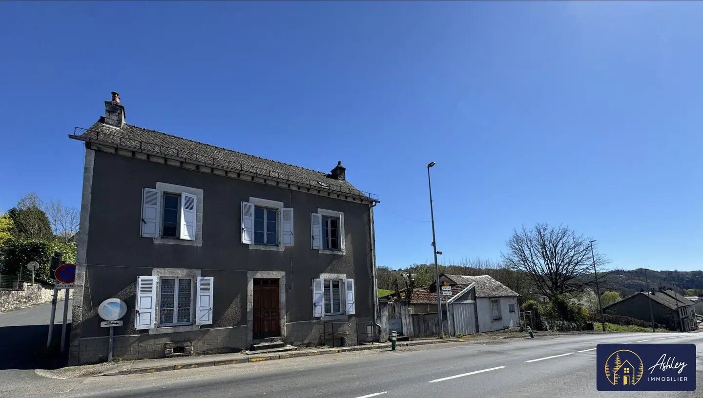 Maison à vendre, 91m², Ydes