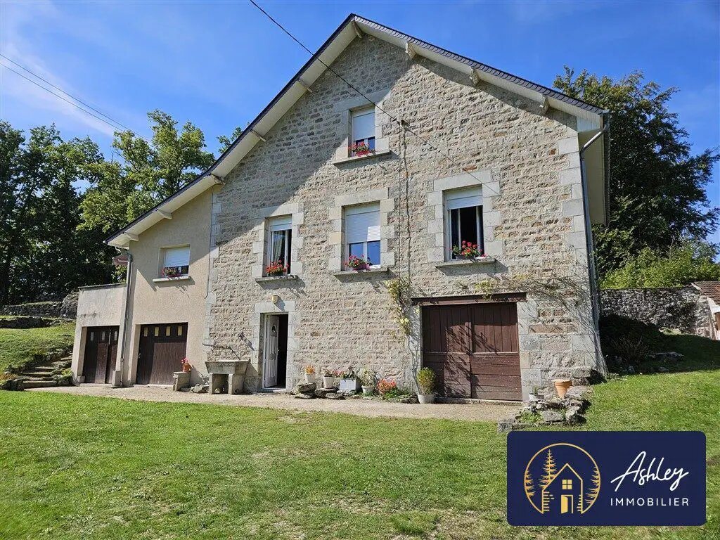 Maison à vendre, 156m², Bugeat