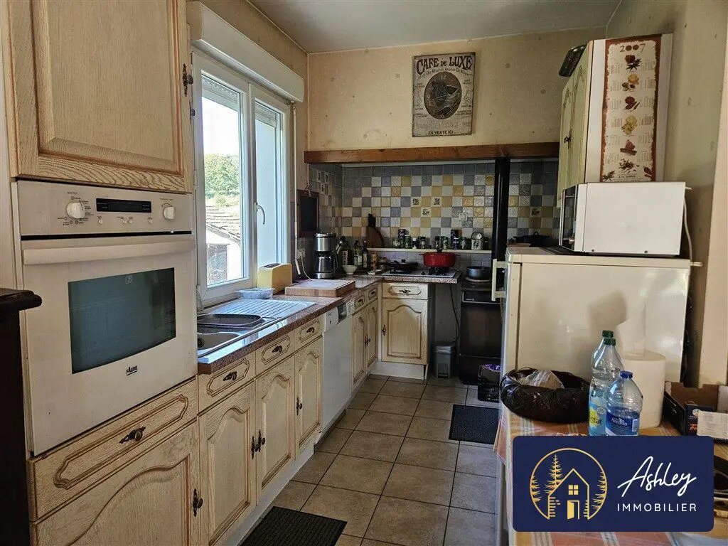 Maison à vendre, 156m², Bugeat