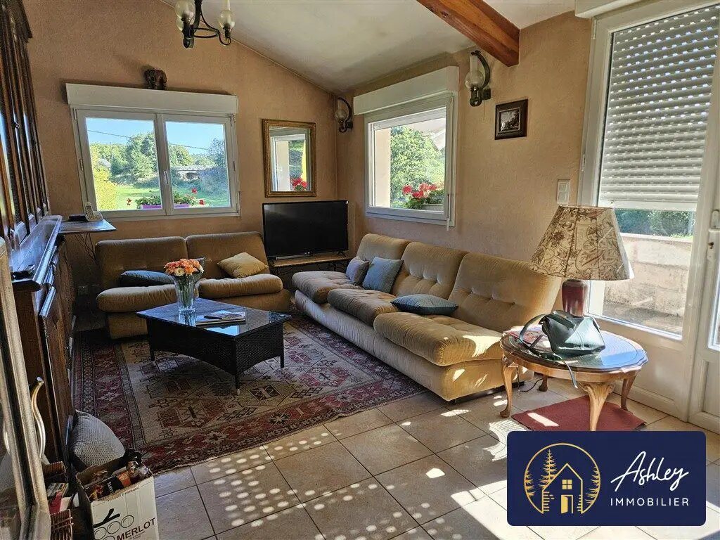 Maison à vendre, 156m², Bugeat