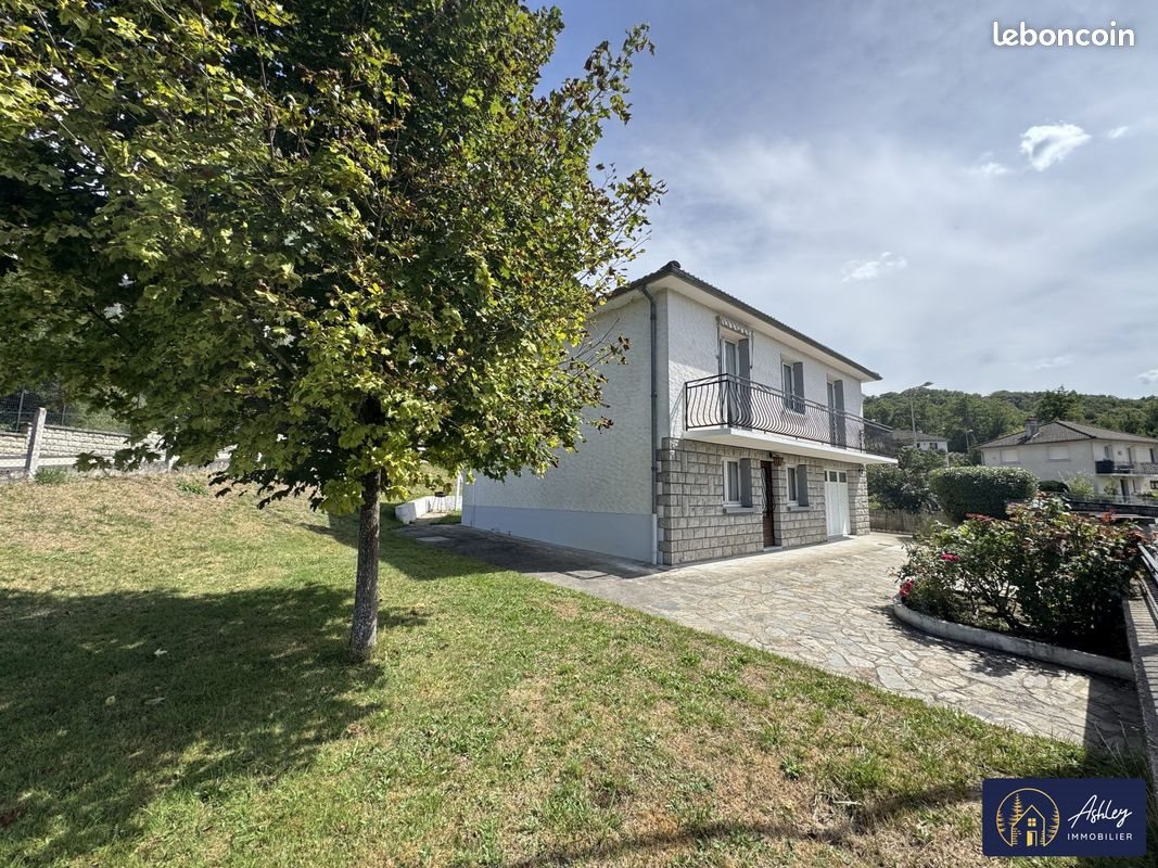 Maison à vendre, 103m², Ydes