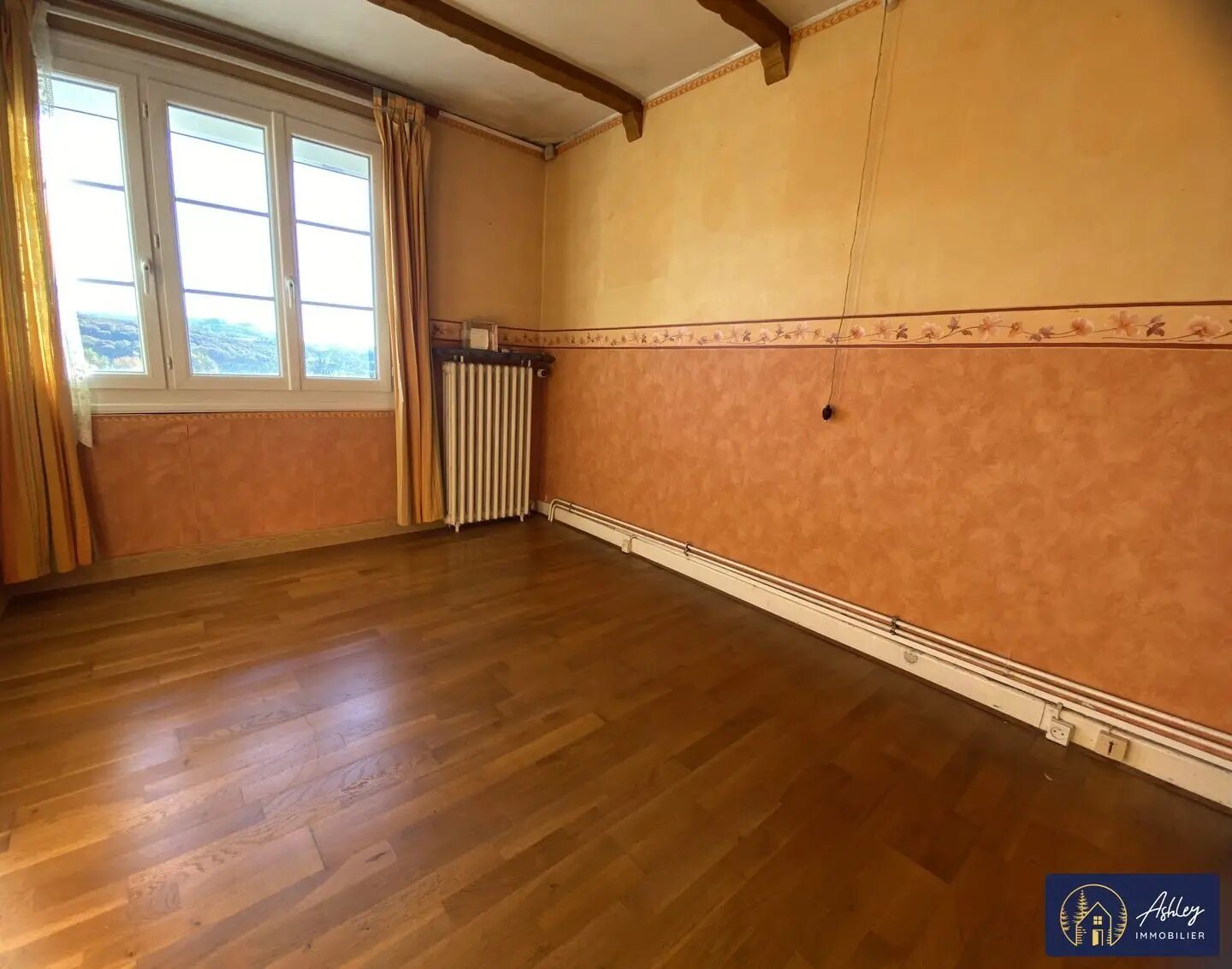 Maison à vendre, 72m², Ydes