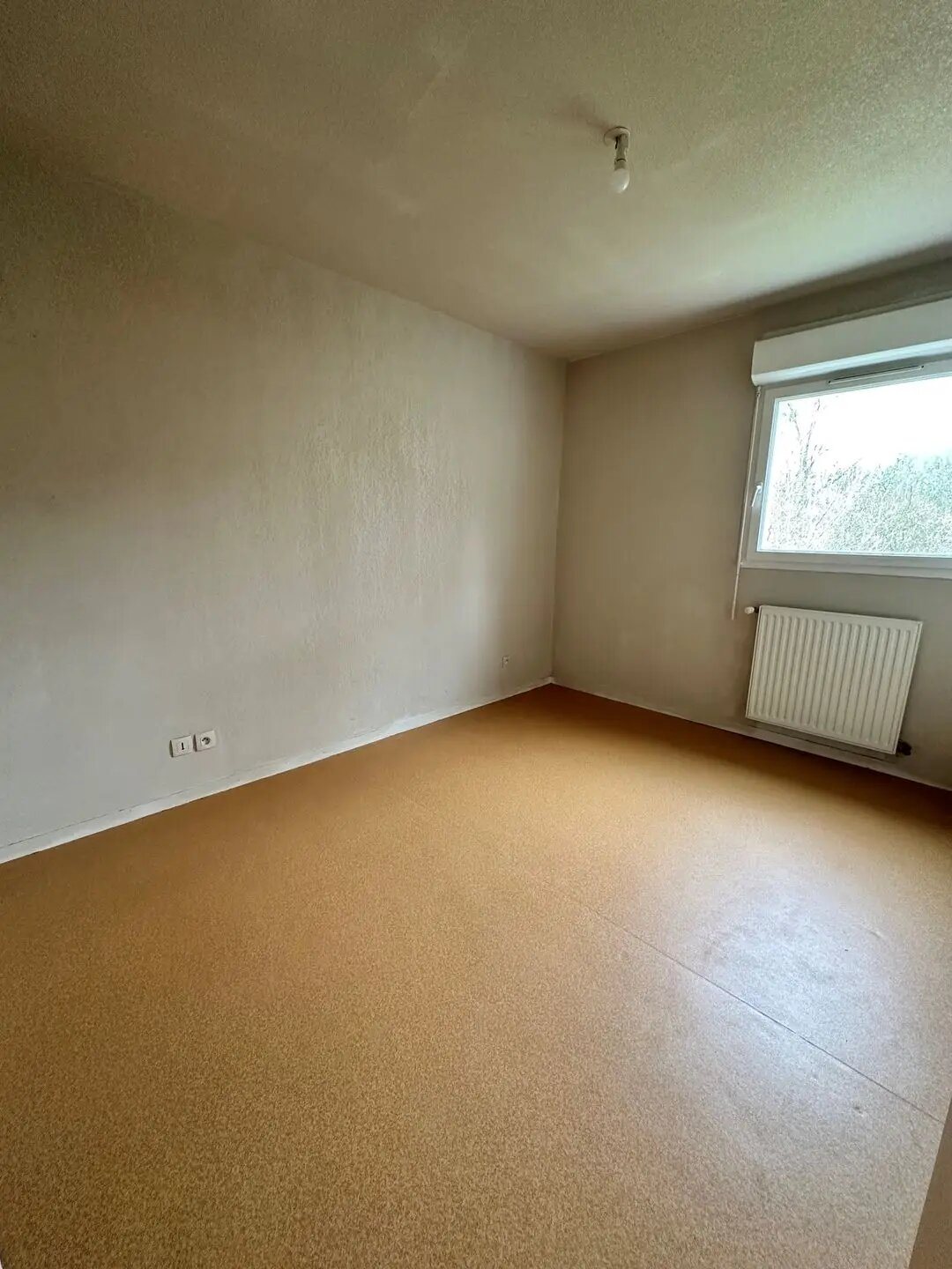 Maison à louer, 71m², Saintes