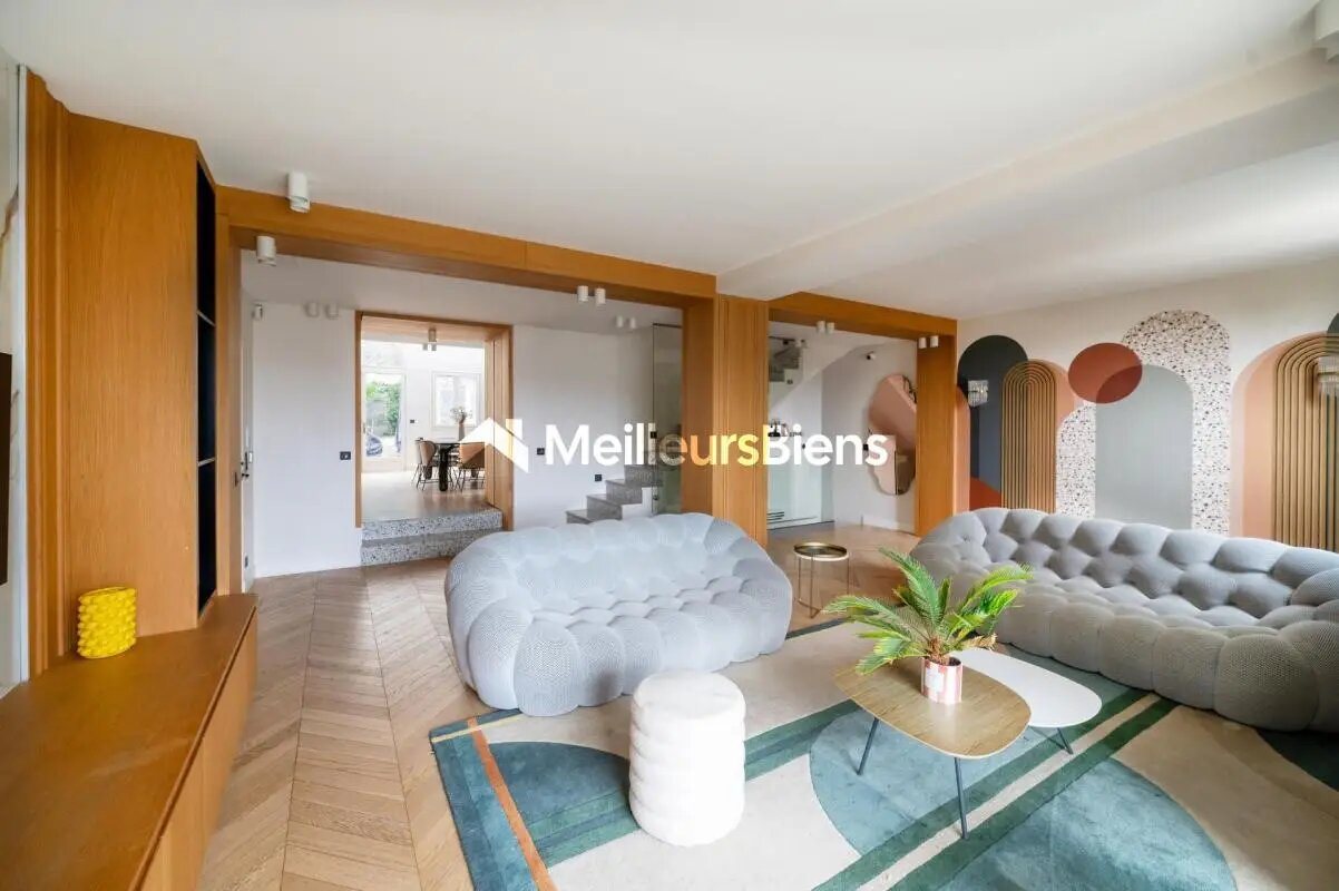 Maison à vendre, 227m², Sèvres
