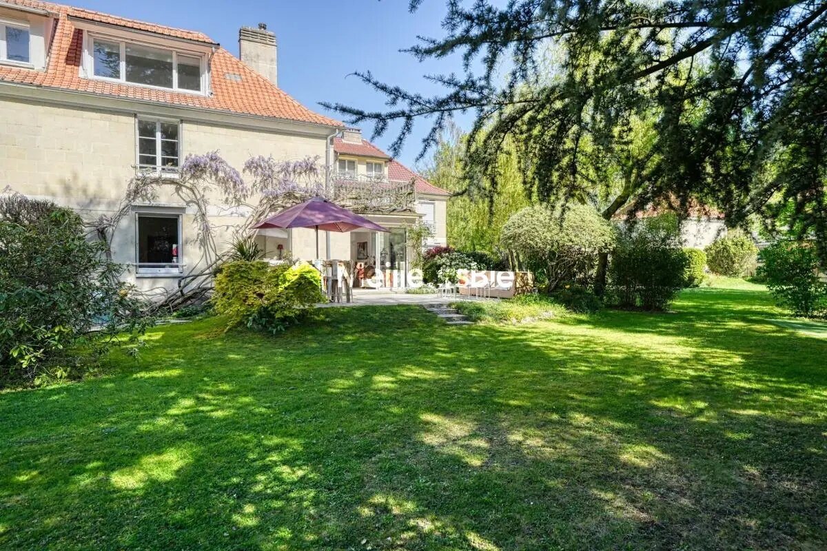 Maison à vendre, 153m², La Celle-Saint-Cloud