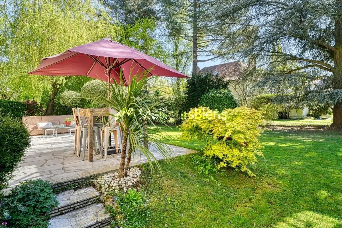Maison à vendre, 153m², La Celle-Saint-Cloud