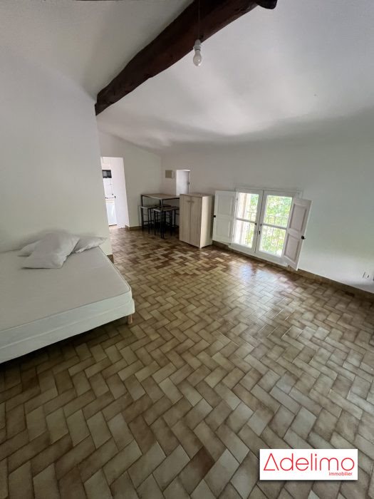 Appartement à louer, 31m², Nîmes