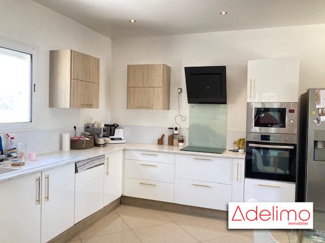 Maison à vendre, 274m², Nîmes