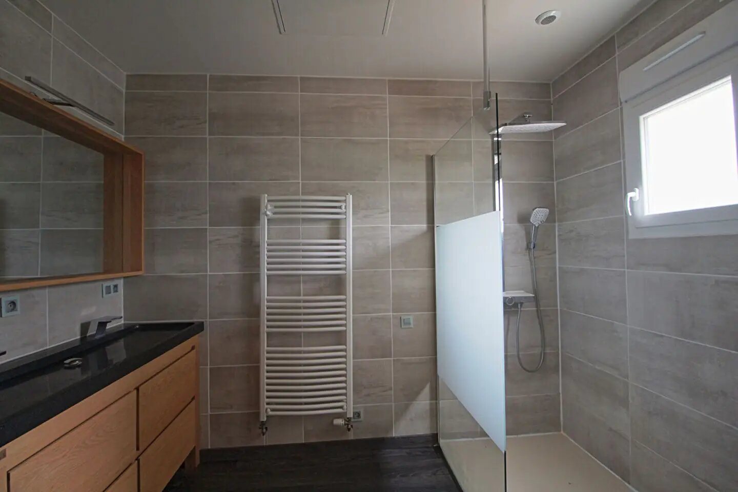 Maison à vendre, 138m², Gennes