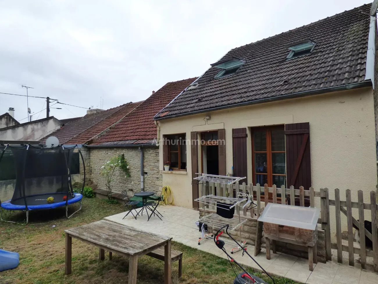 Maison à vendre, NaNm², L'Isle-sur-Serein