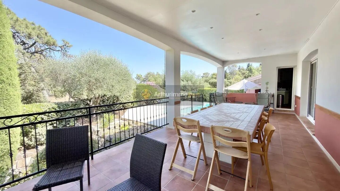 Maison à vendre, 190m², Fréjus