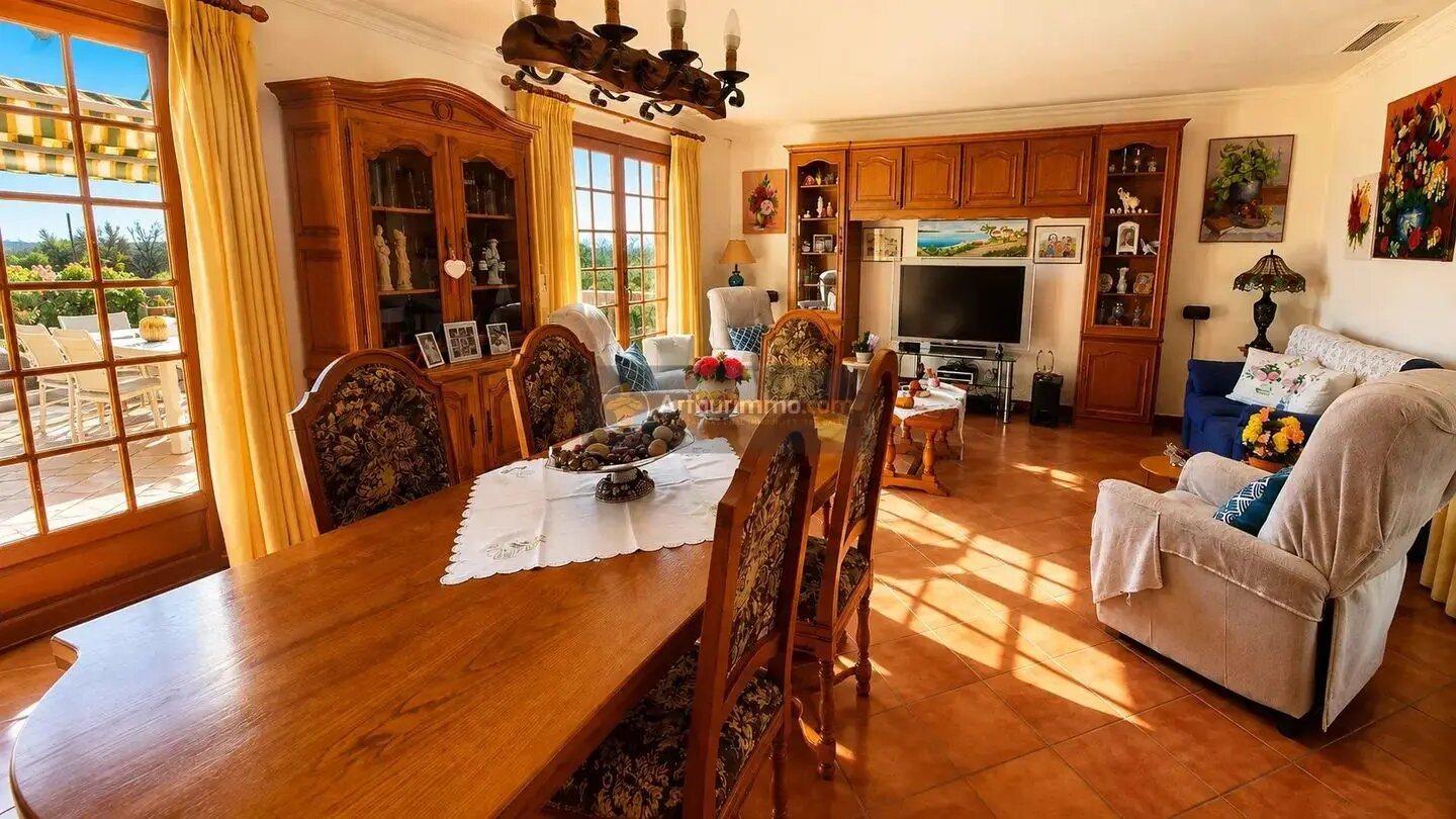 Maison à vendre, 126m², Fréjus