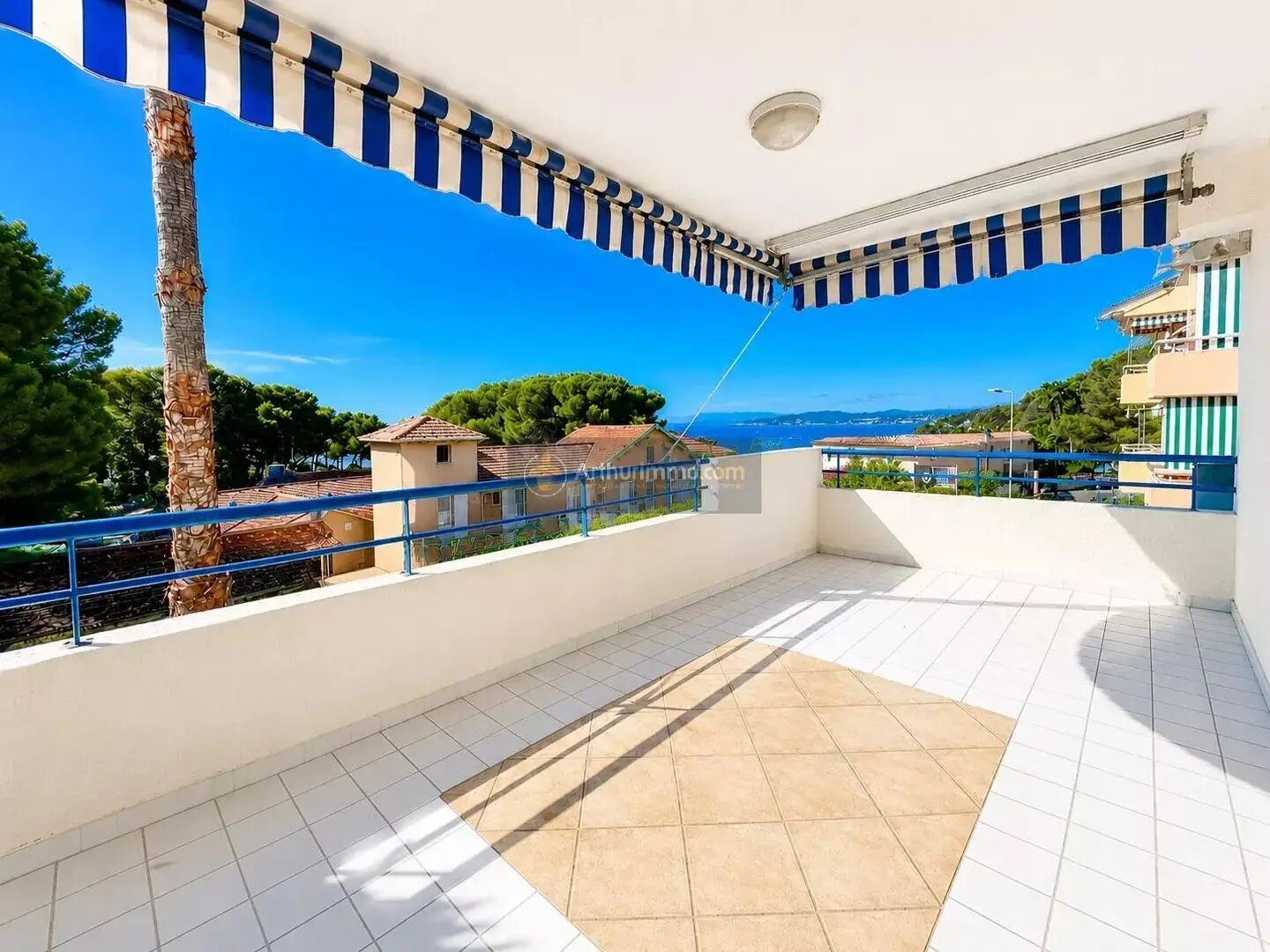 Appartement à vendre, 72m², Saint-Raphaël
