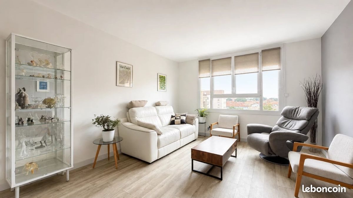 Appartement à vendre, 54m², Fréjus