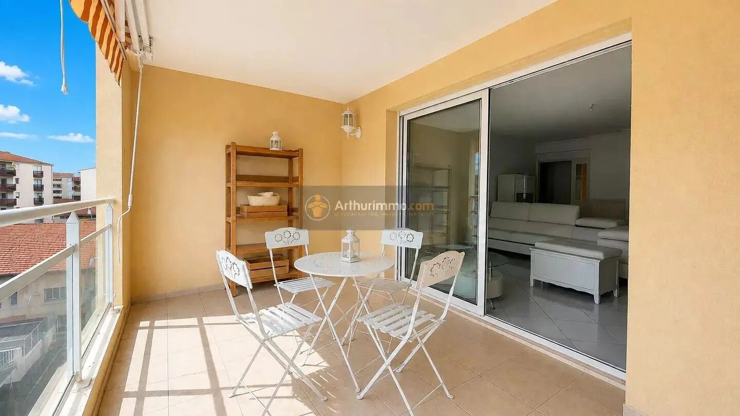 Appartement à vendre, 81m², Saint-Raphaël