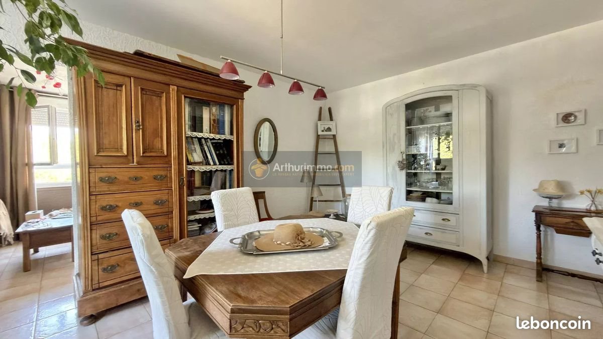 Appartement à vendre, 72m², Fréjus